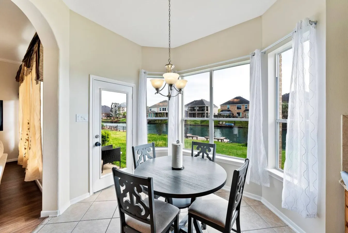 Unique Restful 3BR@WaterView 10