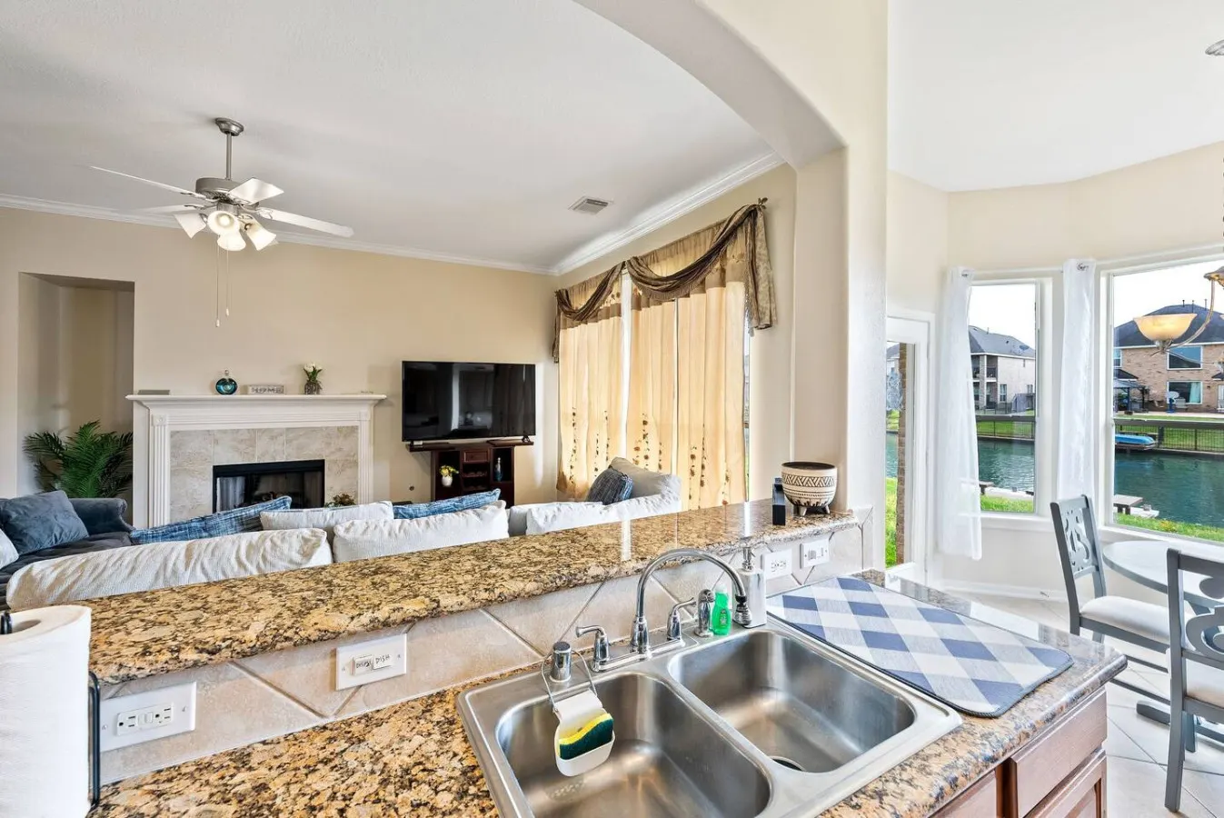 Unique Restful 3BR@WaterView 13