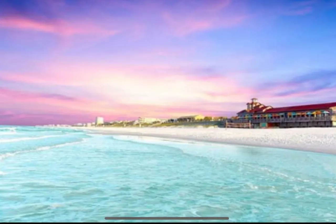 Beach-Pool-Golf Cart-Private Gym 5