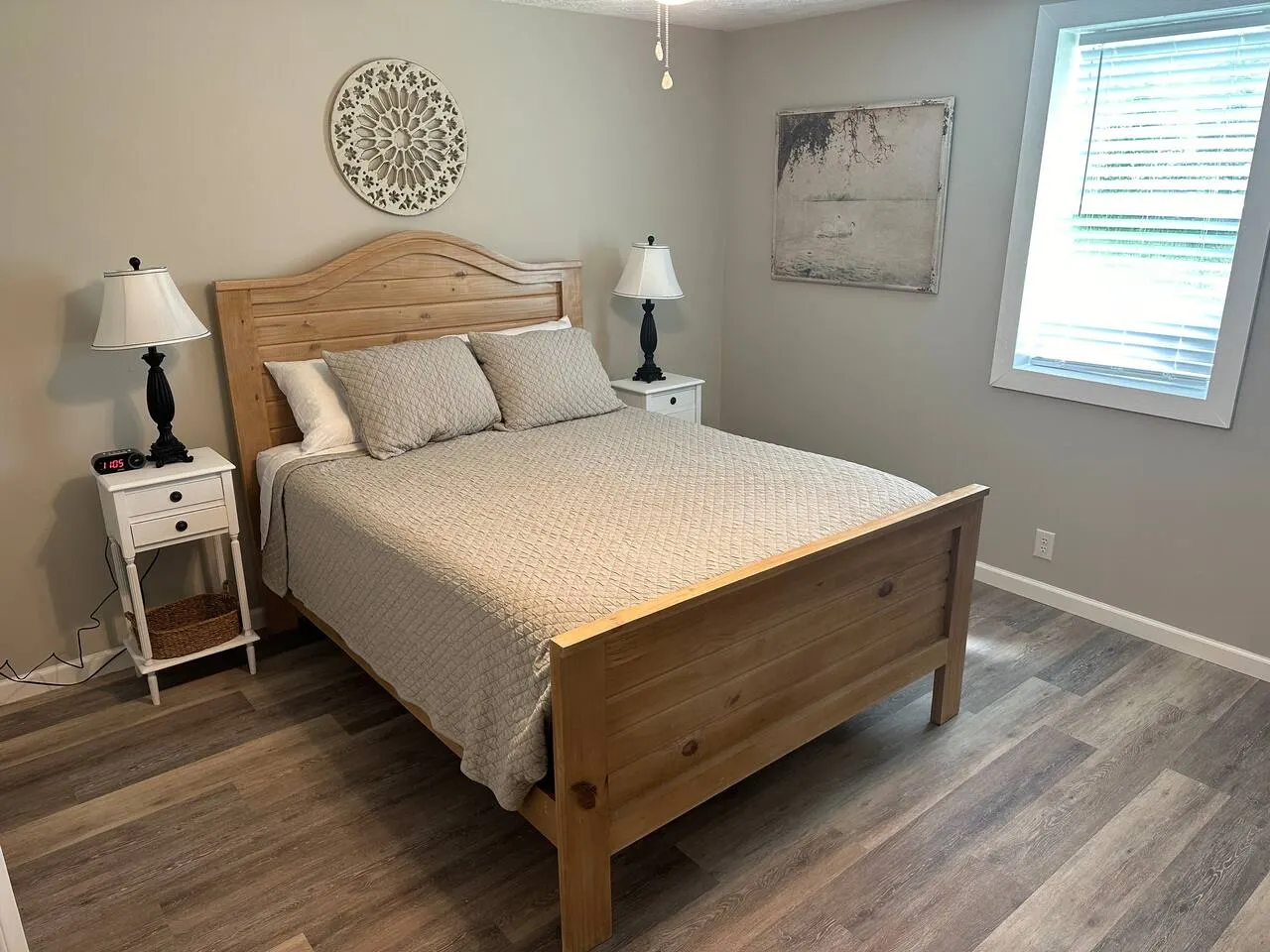 Westover House 4 BR w/ Gameroom 1/2 Mile to Depot! 12