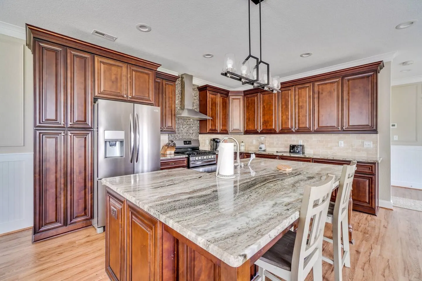 Willoughby Beach 4BR Home Sleeps 8 11