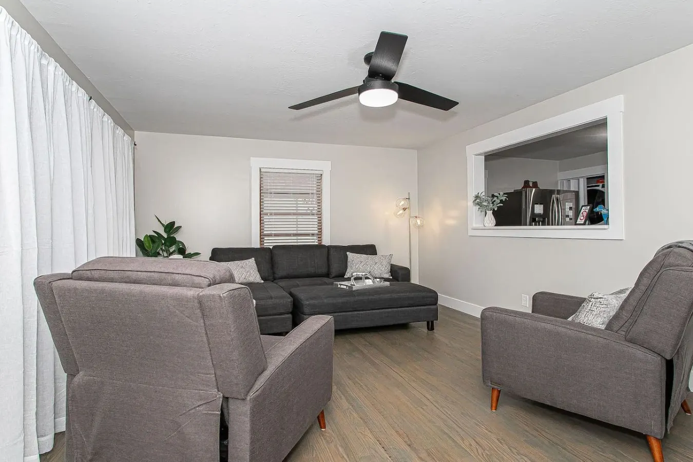 Charming West Knox Cottage w/ Carport & Patio