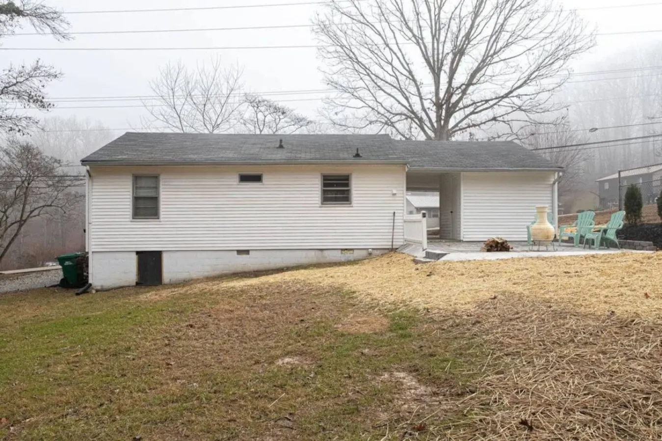 Charming West Knox Cottage w/ Carport & Patio 14