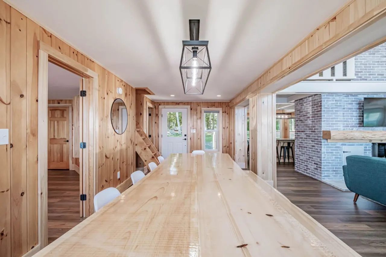 Sebago Sunrise- Luxury Lakefront on Sebago - dock/mooring+ kayaks 13