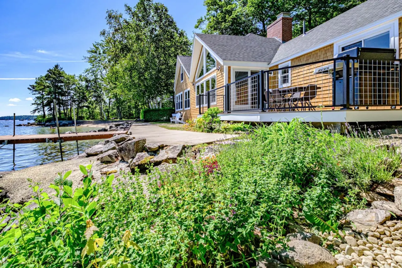 Sebago Sunrise- Luxury Lakefront on Sebago - dock/mooring+ kayaks 6