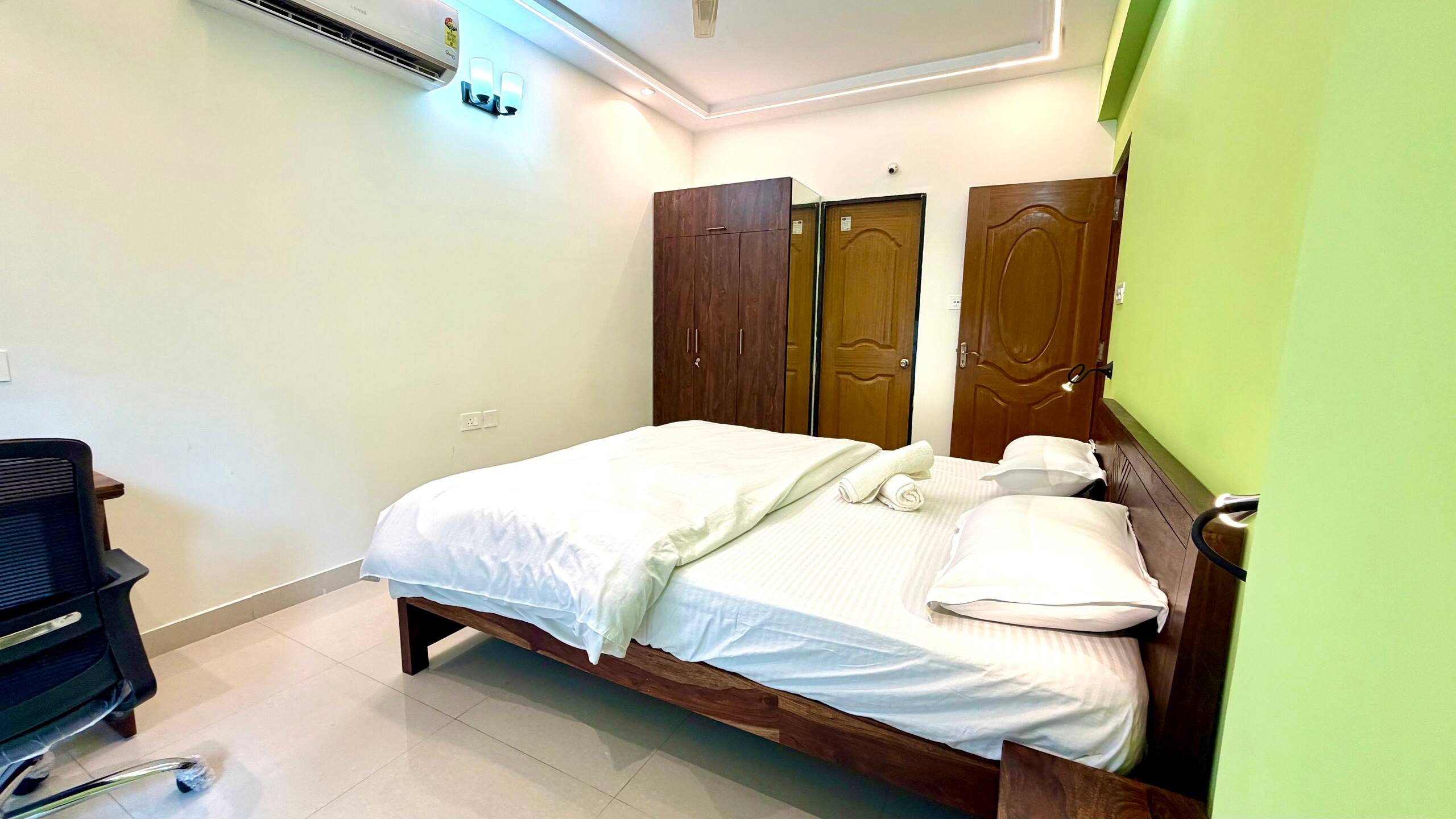 Ahaana by Akaya Collective | 2 BHK | Pool | Beach 17
