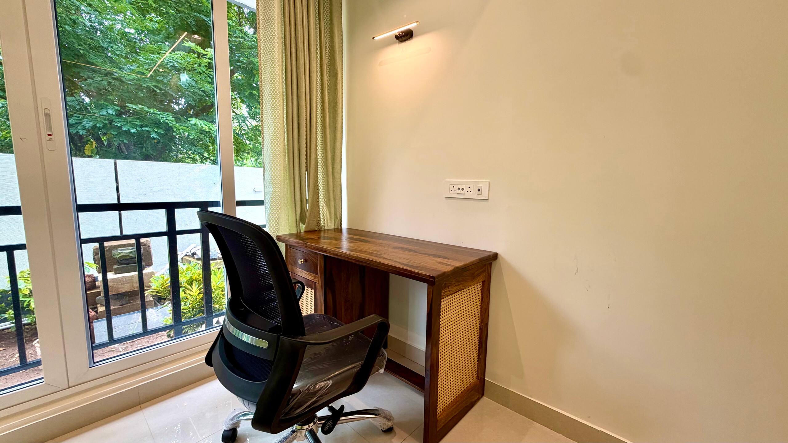 Ahaana by Akaya Collective | 2 BHK | Pool | Beach 22