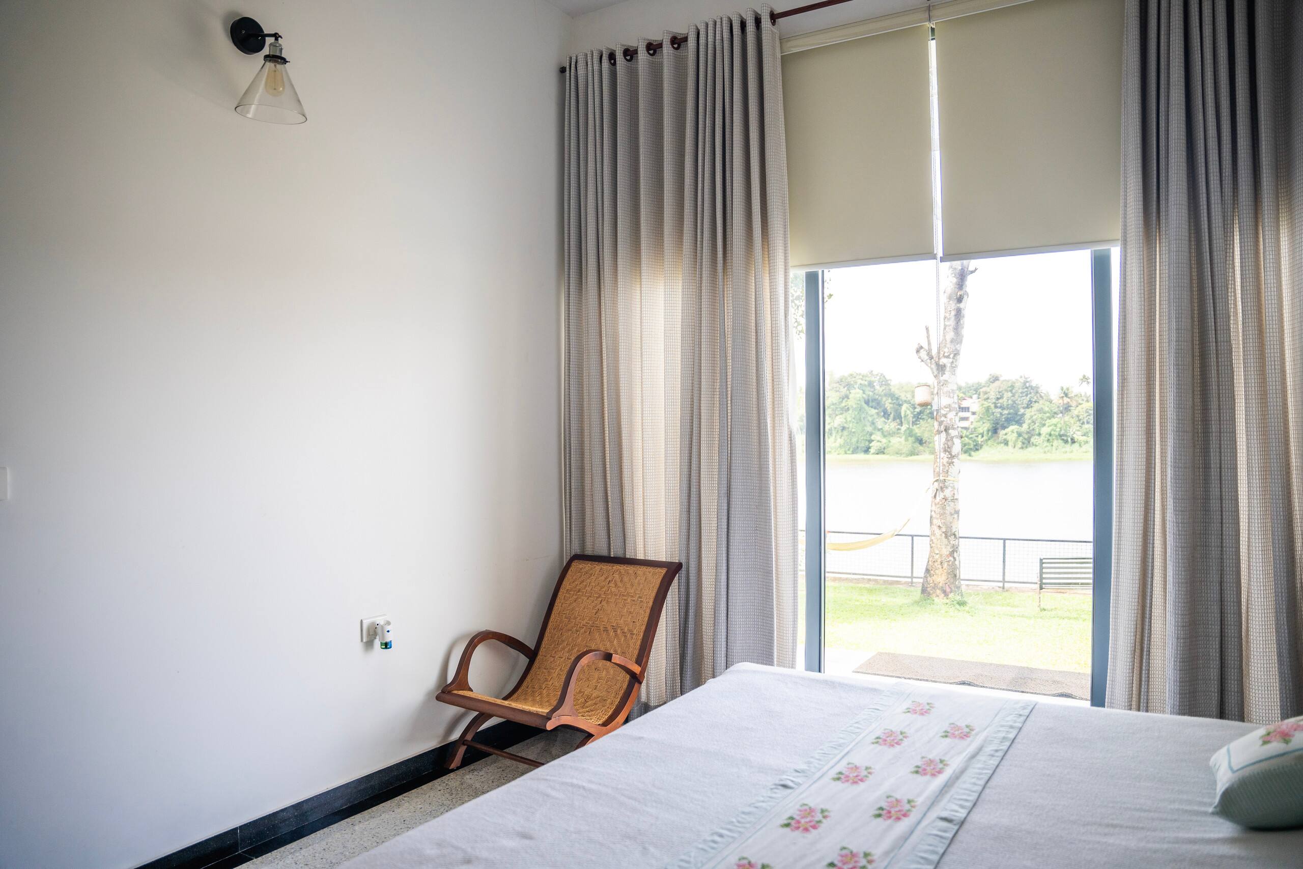 Poetry – A Tranquil Riverfront Villa by Granary 22