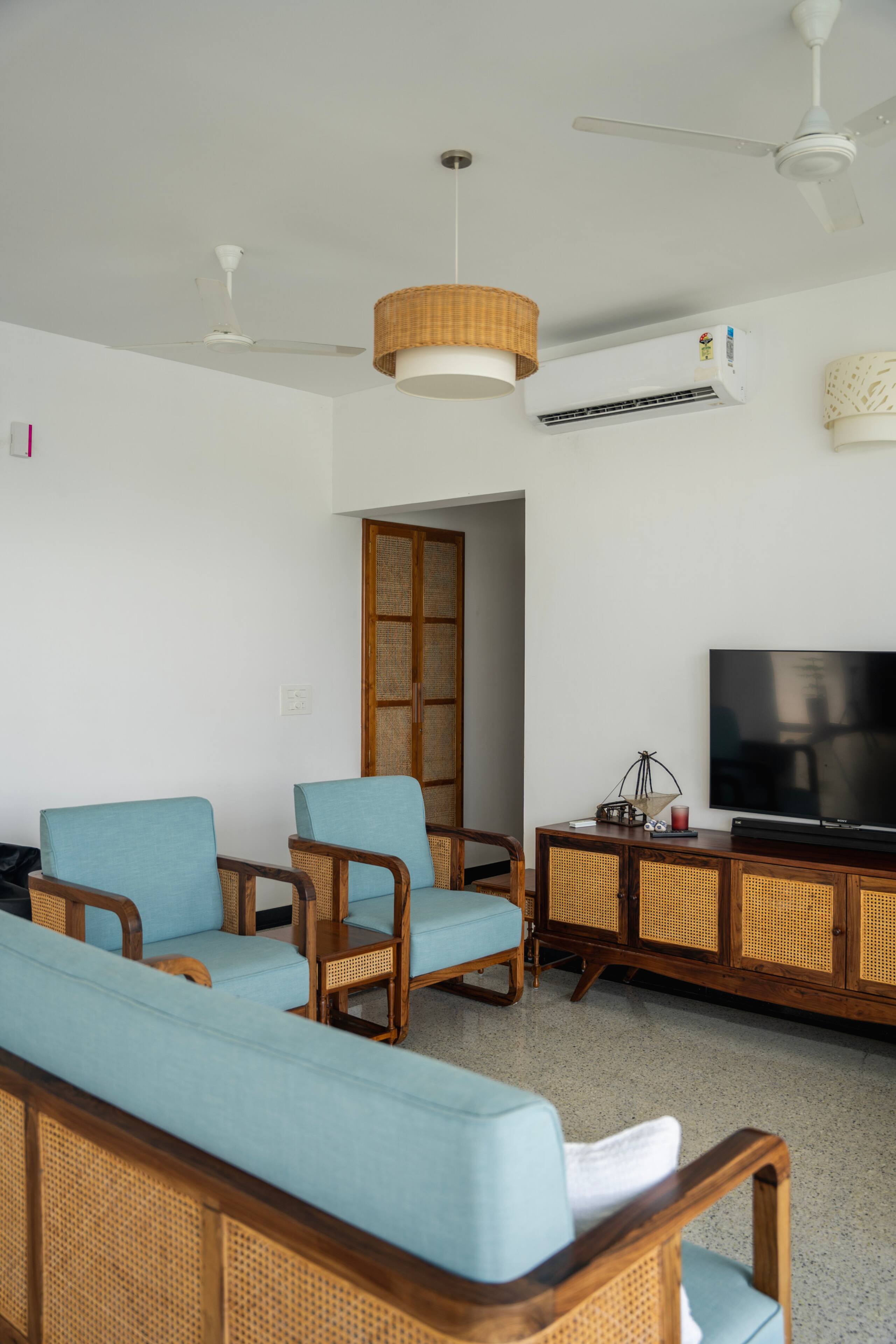 Poetry – A Tranquil Riverfront Villa by Granary 18