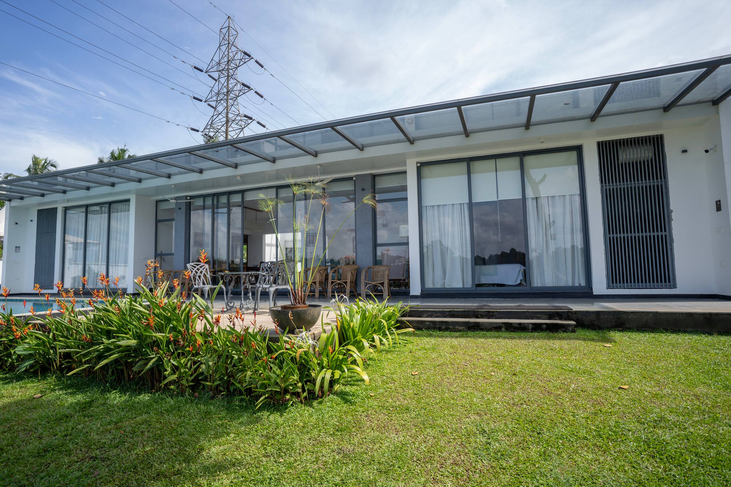 Poetry – A Tranquil Riverfront Villa by Granary 28