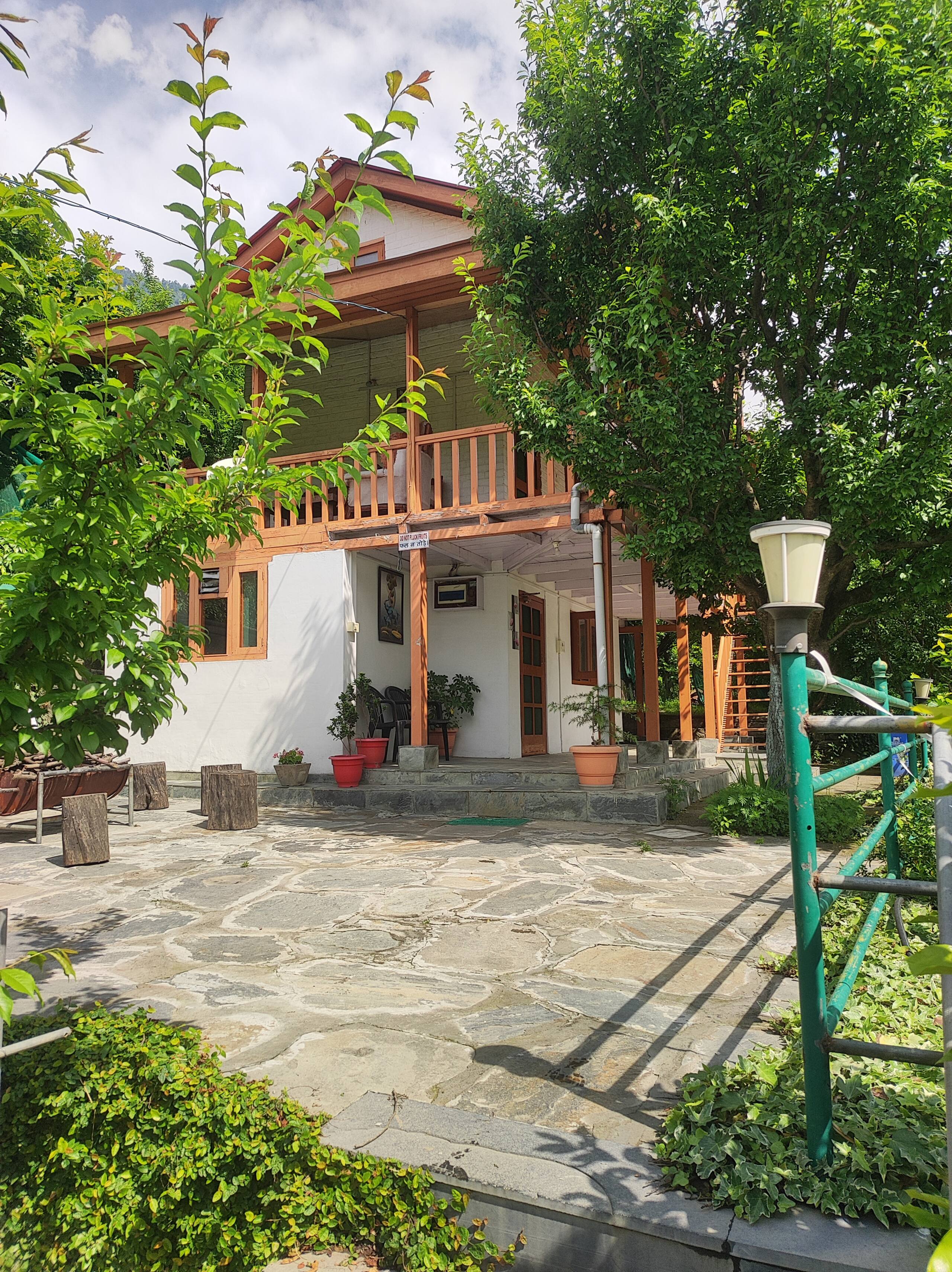 Ojas Wooden Cottages 1