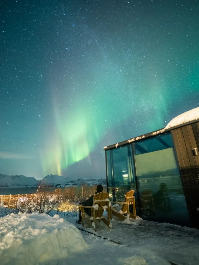 14 Peaks • Glass Roof Cabin • WonderInn Arctic