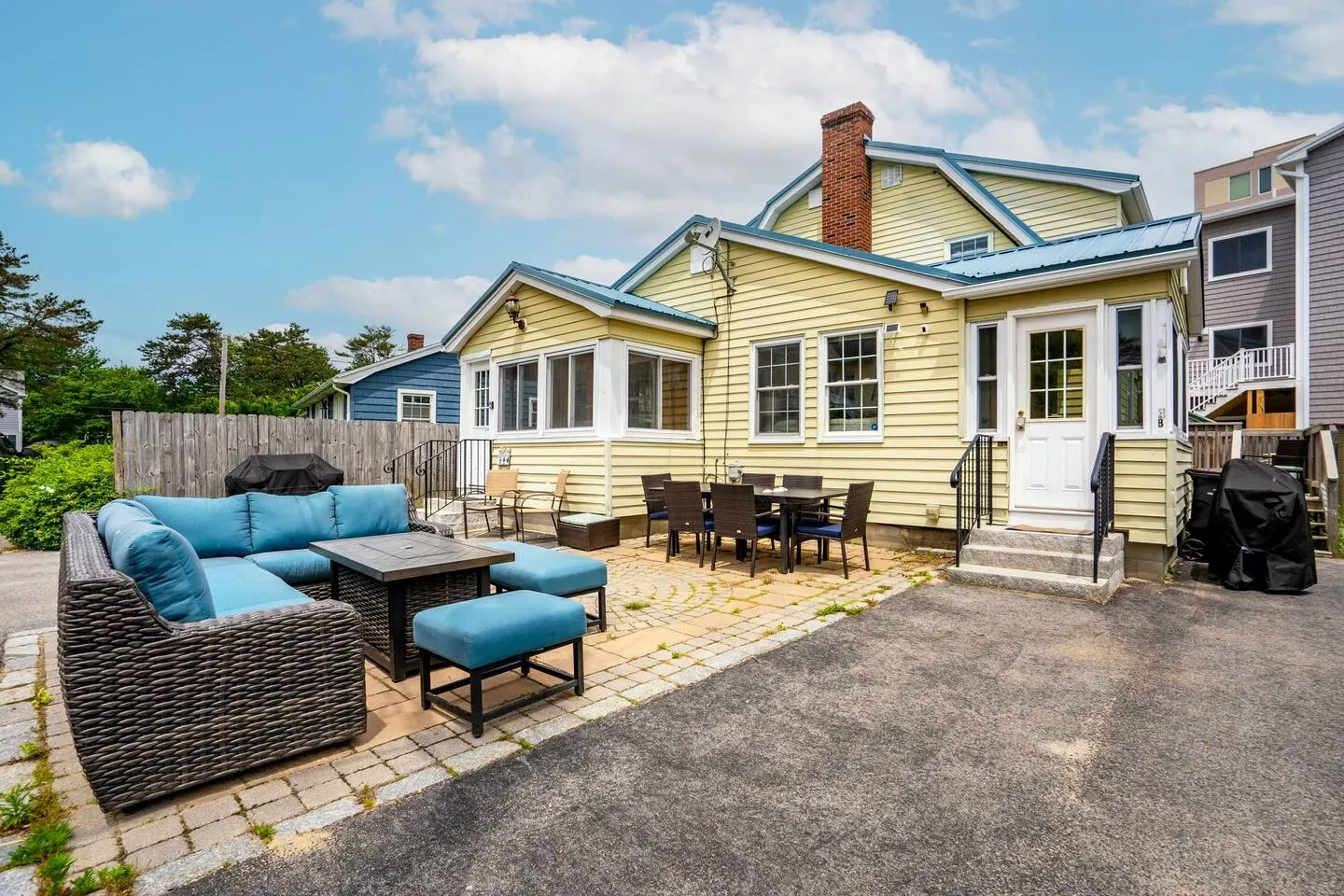 Steps2Beach|2SidesOfDuplex|Grill&FirePit|BeachGear