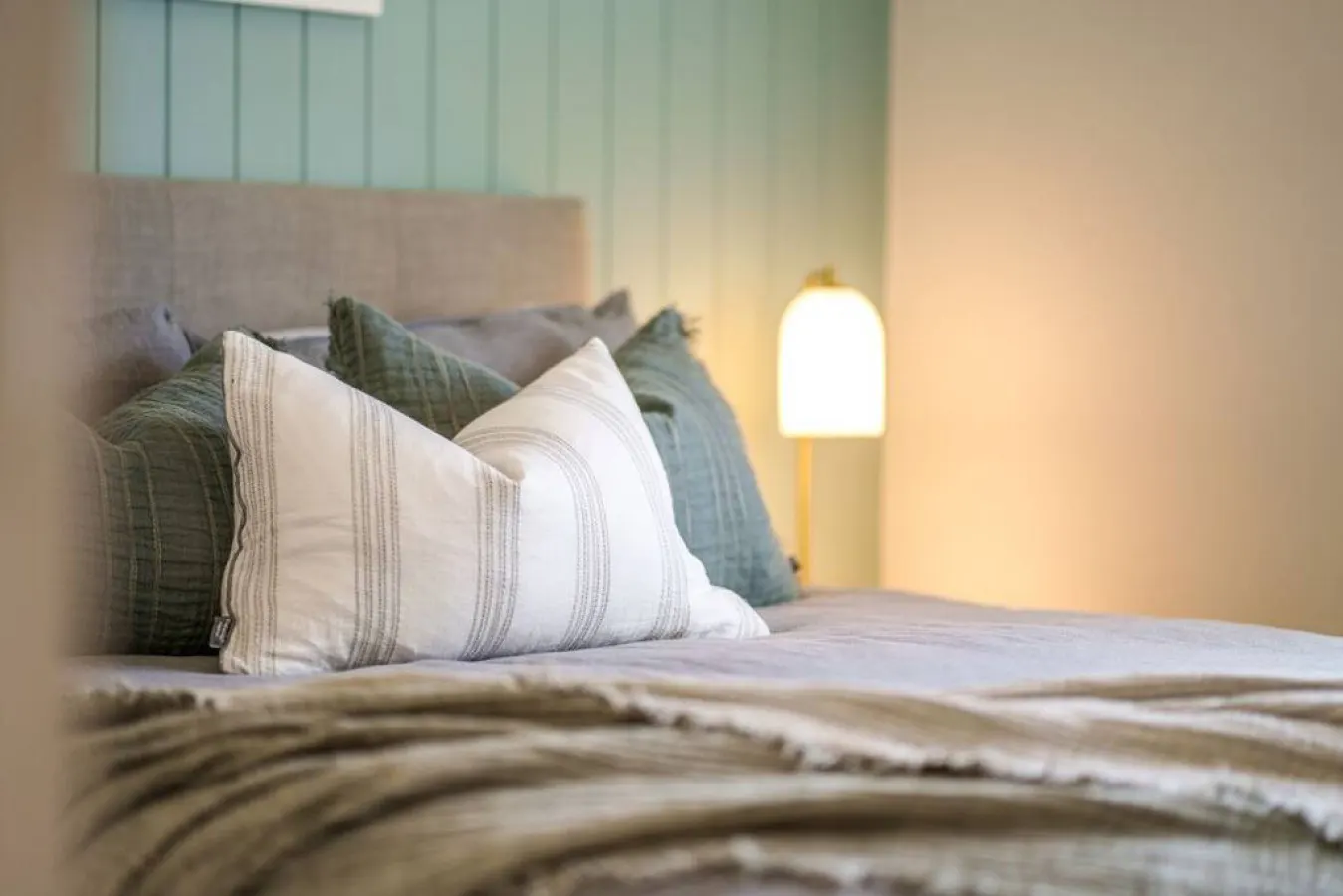The Retreat—Coastal Haven between City & Sea 20