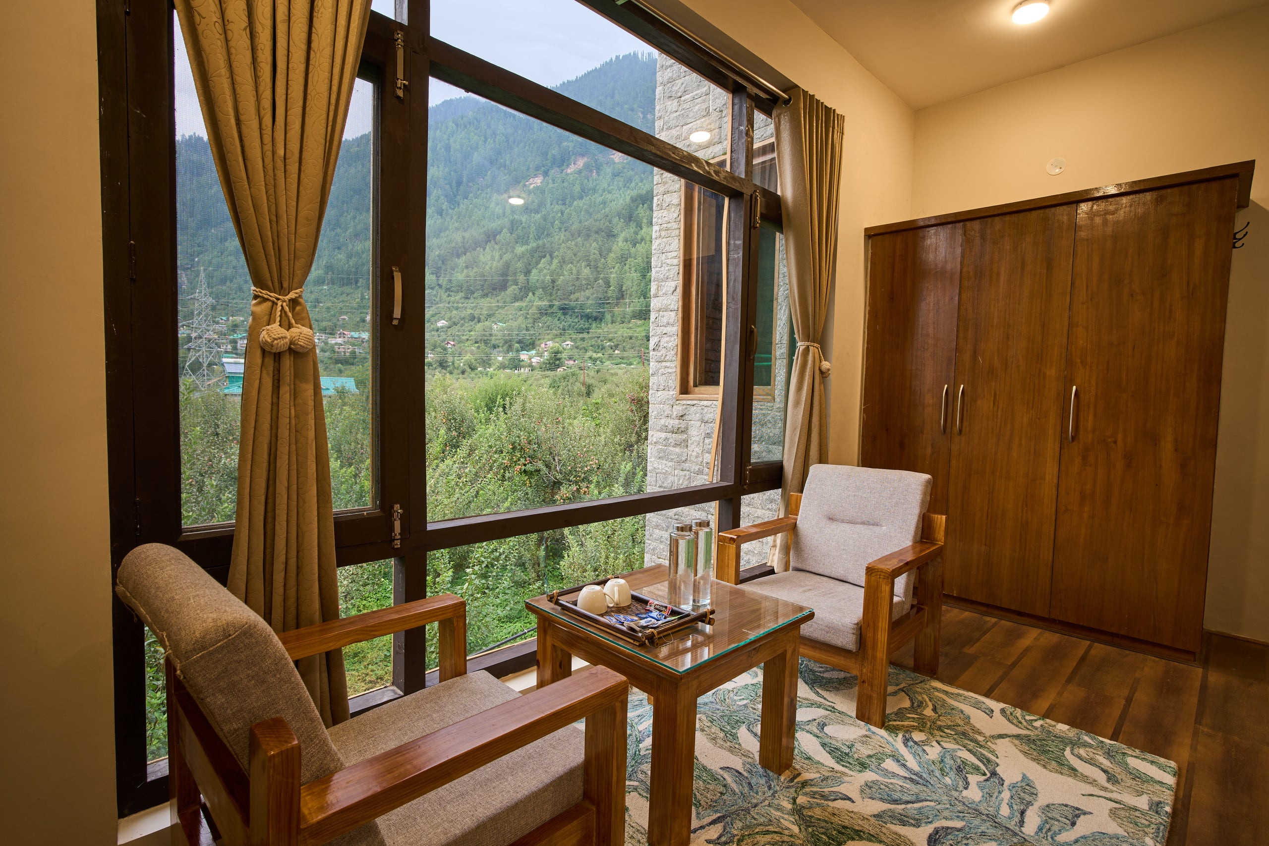 Kaizen Luxe : 6BR Japanese-Style Villa in Manali. 34