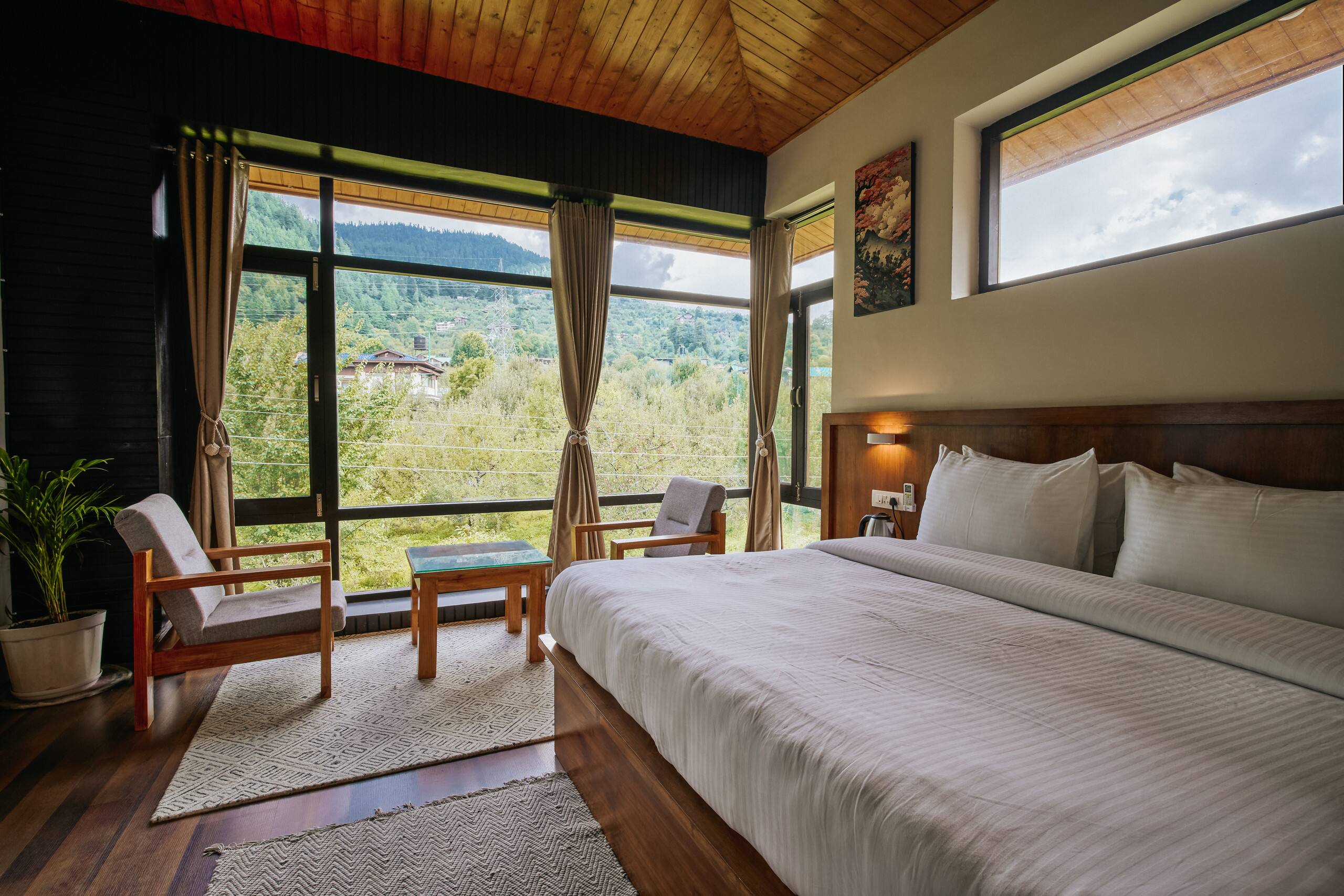 Kaizen Luxe : 6BR Japanese-Style Villa in Manali. 38