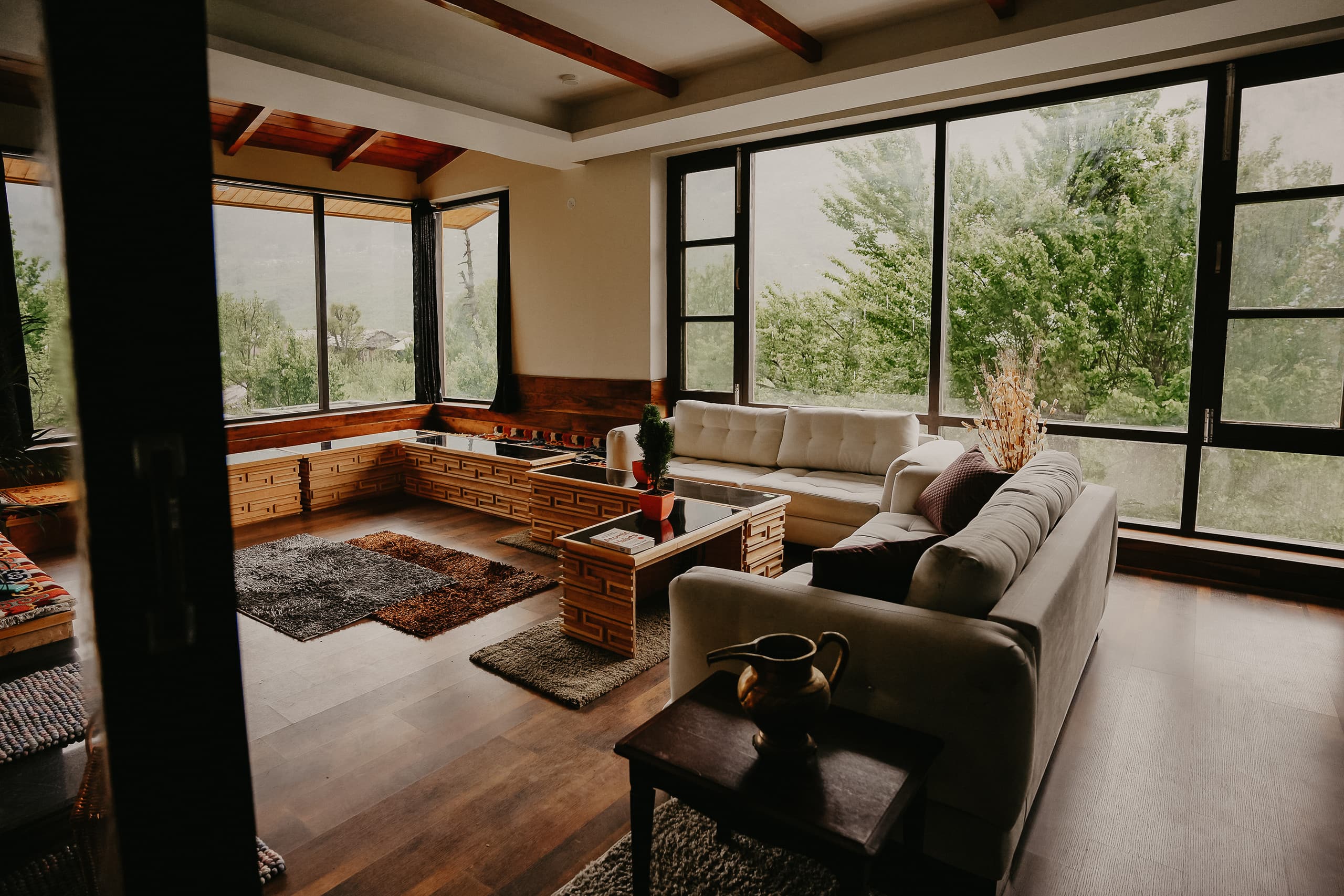 Kaizen Luxe : 6BR Japanese-Style Villa in Manali. 19