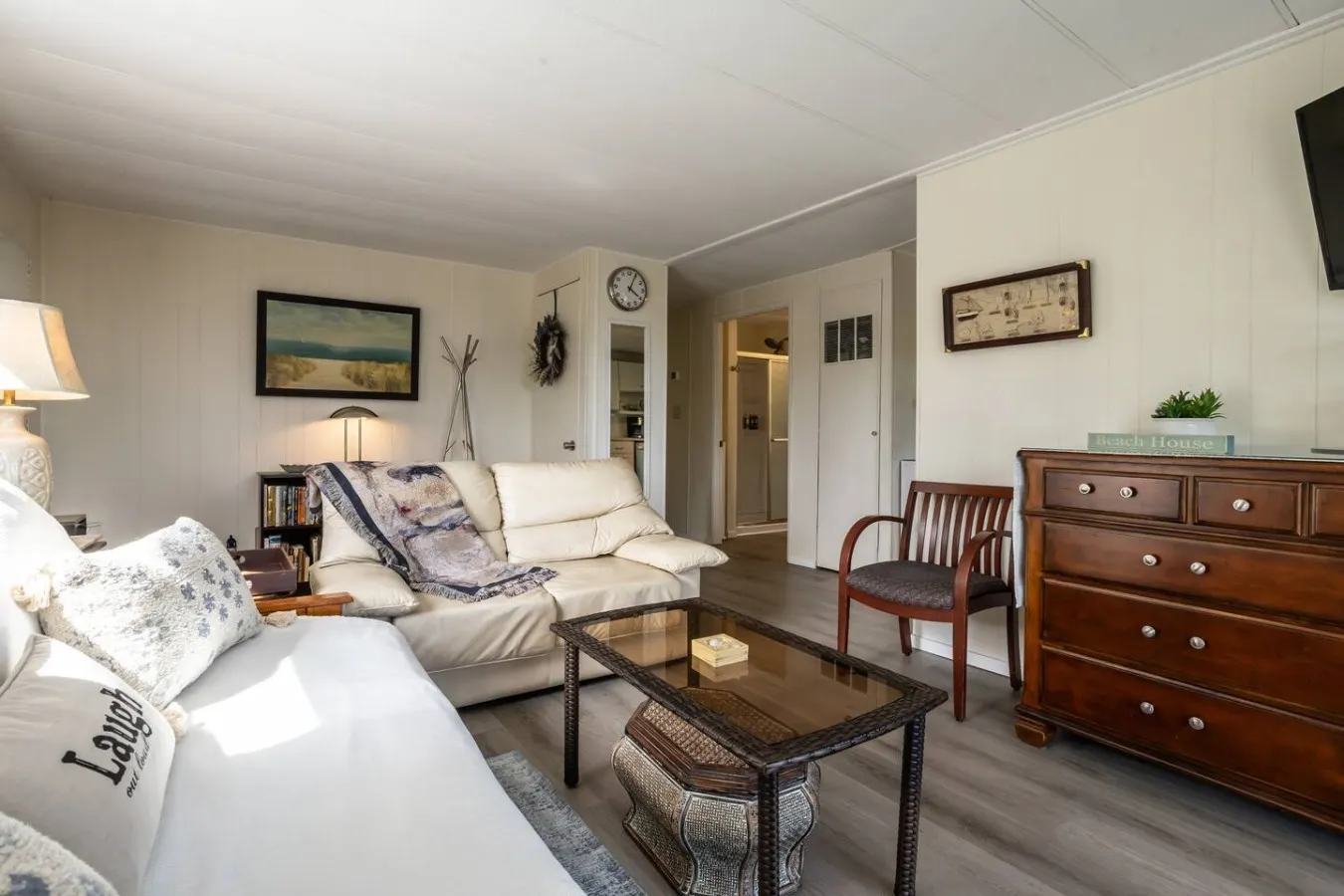 Birch Bay Cottage: Deck, Firepit, 1 Block to Beach 7