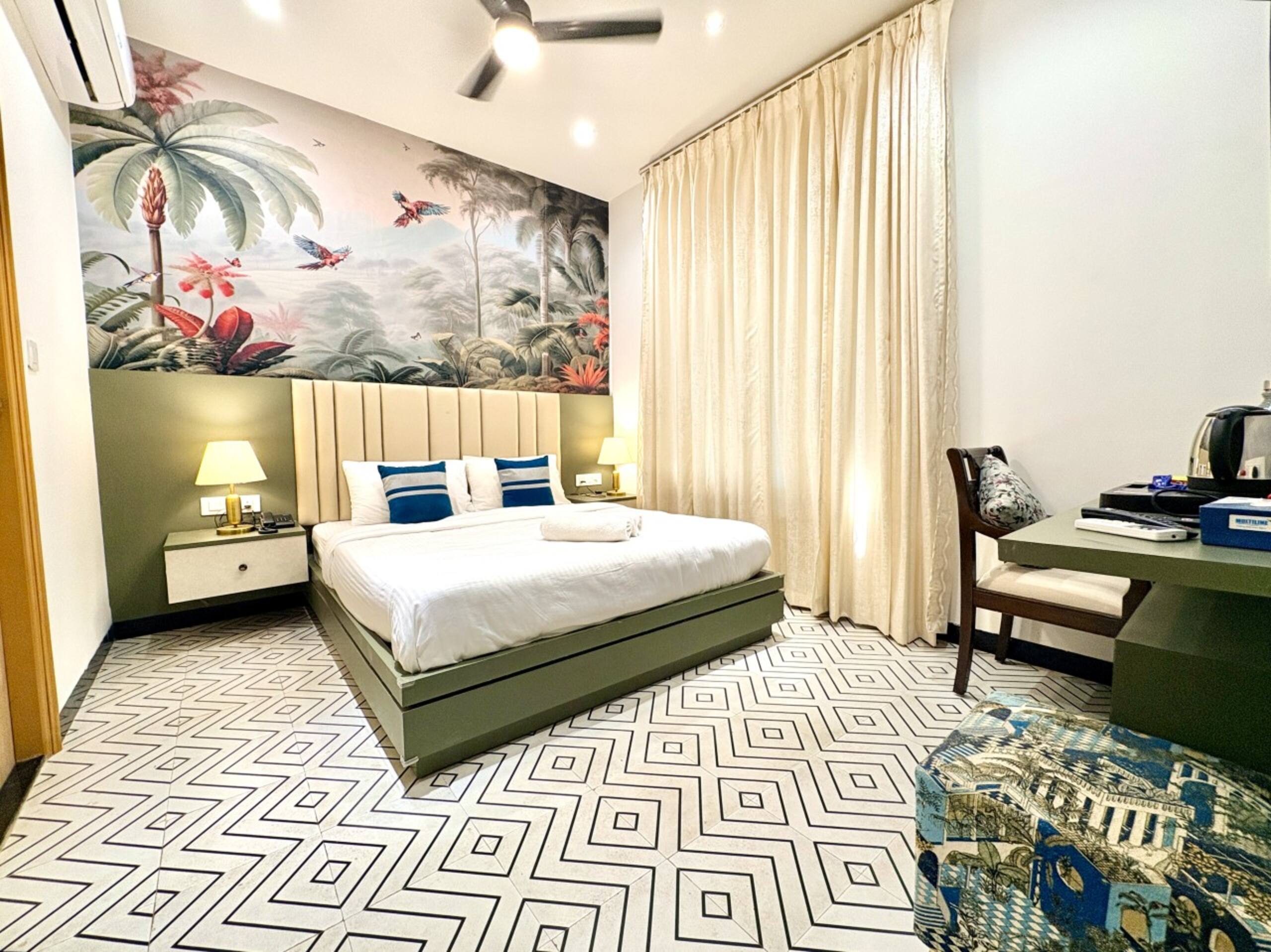 Feel Goa | 6BR Private Pool Villa | 200m to Beach 6