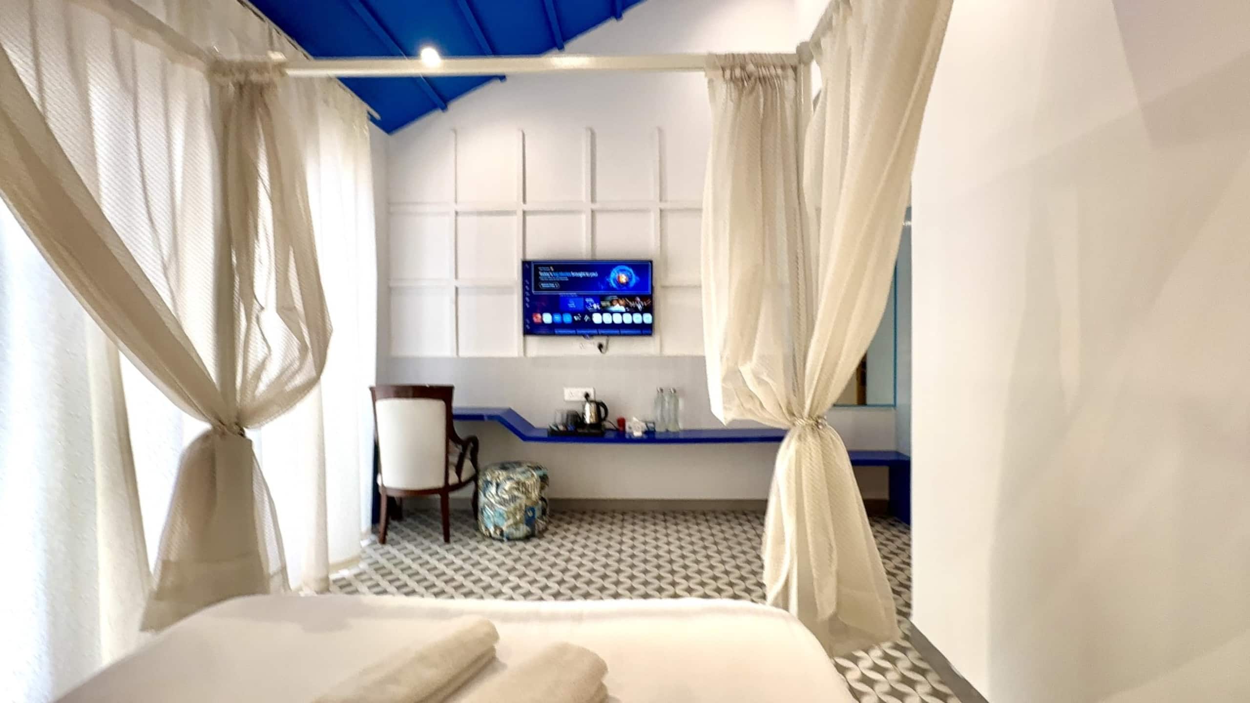 Feel Goa | 6BR Private Pool Villa | 200m to Beach 19
