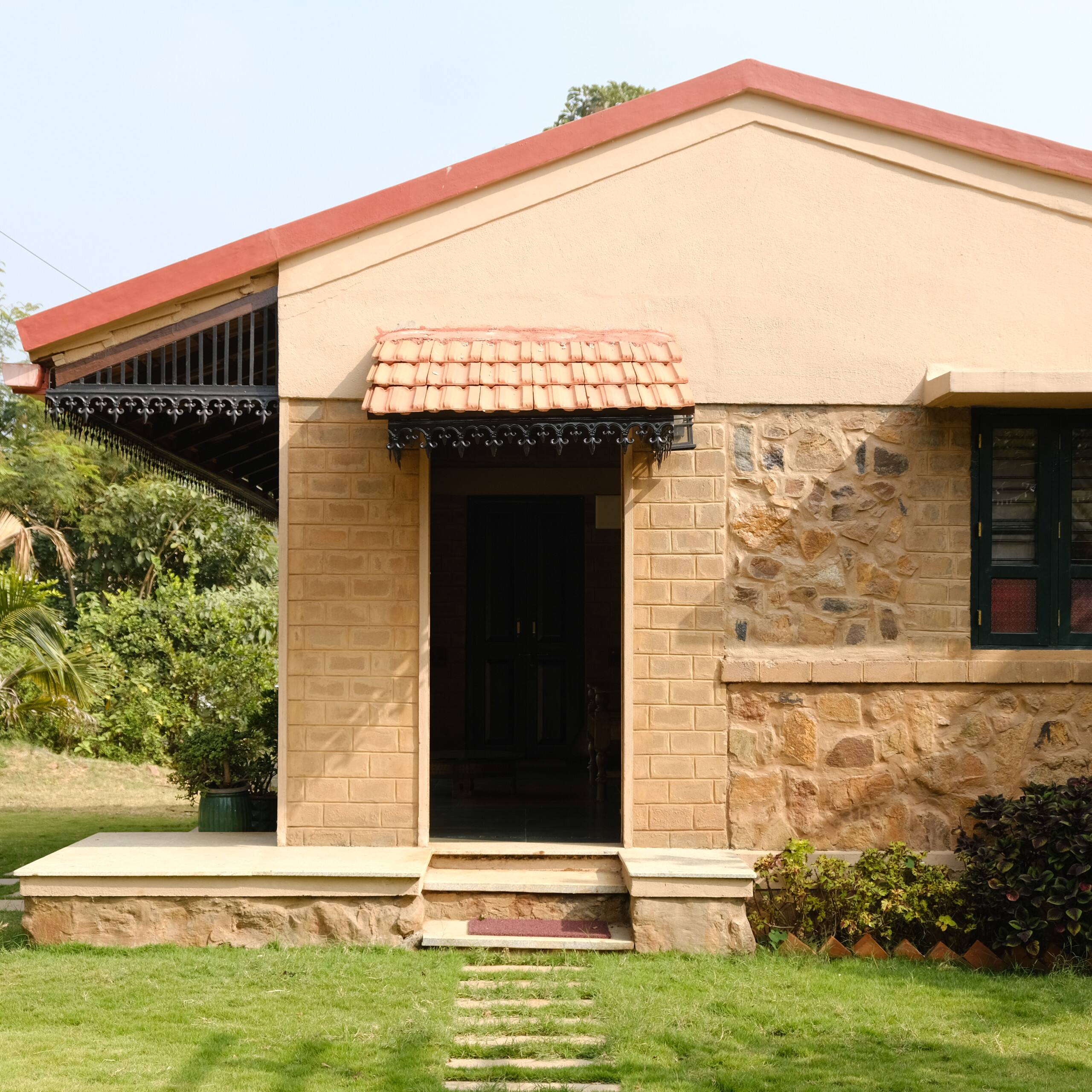 Casa Nassa Raspuri - Two Acre Farmstay in Bangalore 4