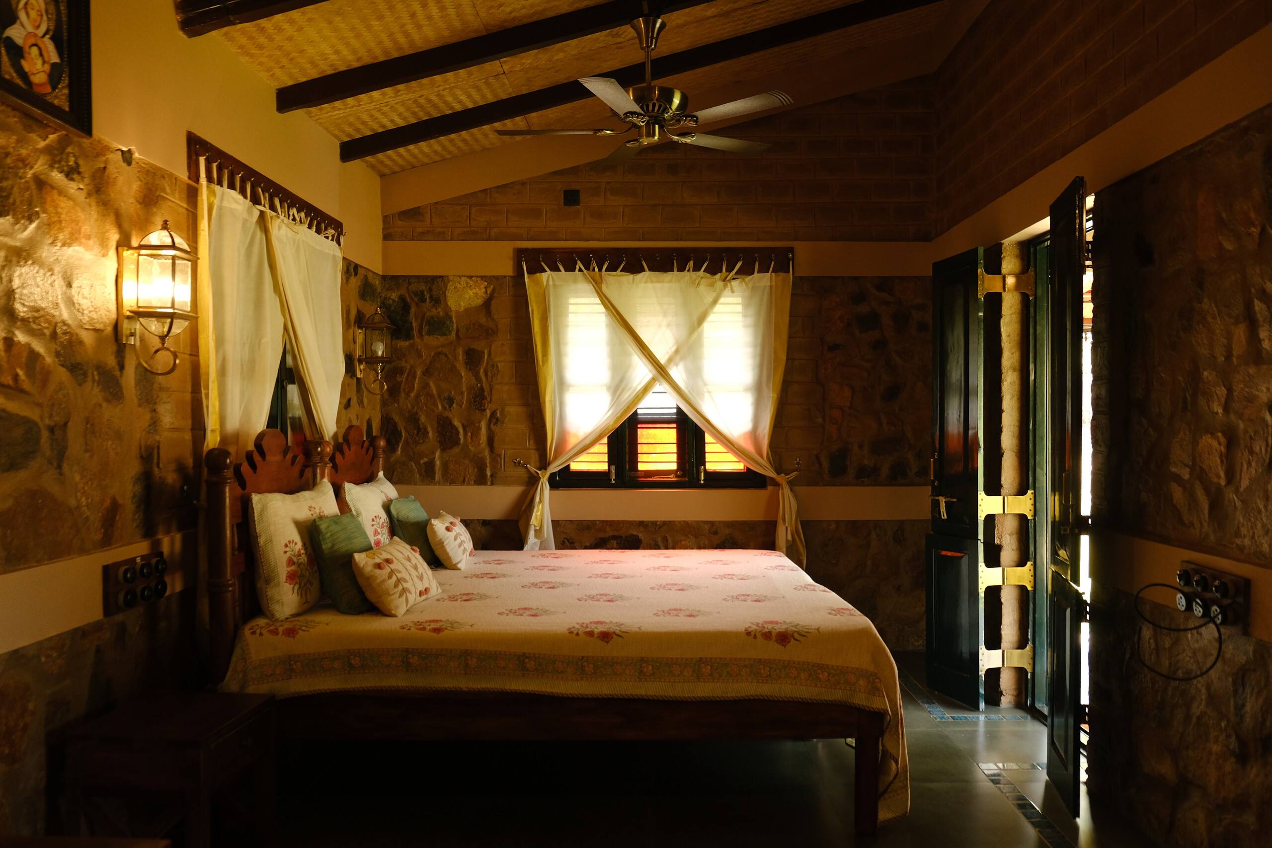 Casa Nassa Raspuri - Two Acre Farmstay in Bangalore 5