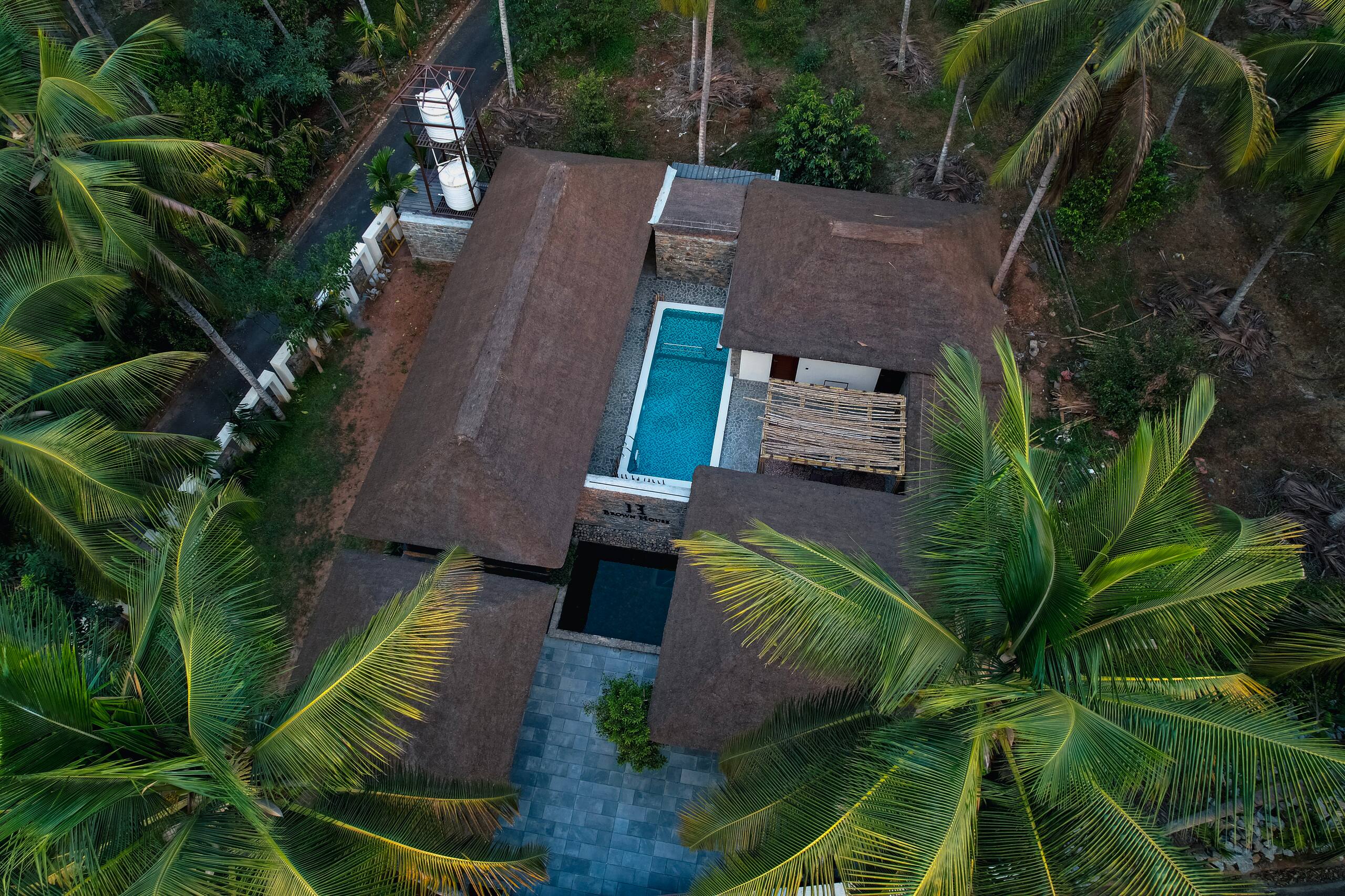 Brown House, Private Pool Villa 3