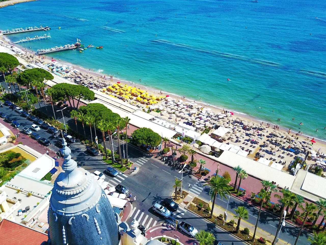 Cannes Croisette behind Carlton Hotel