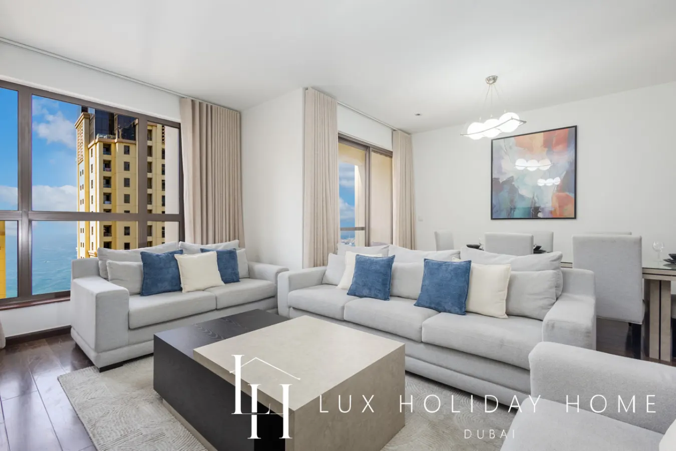 LUX The Murjan Sea View Suite 2 15