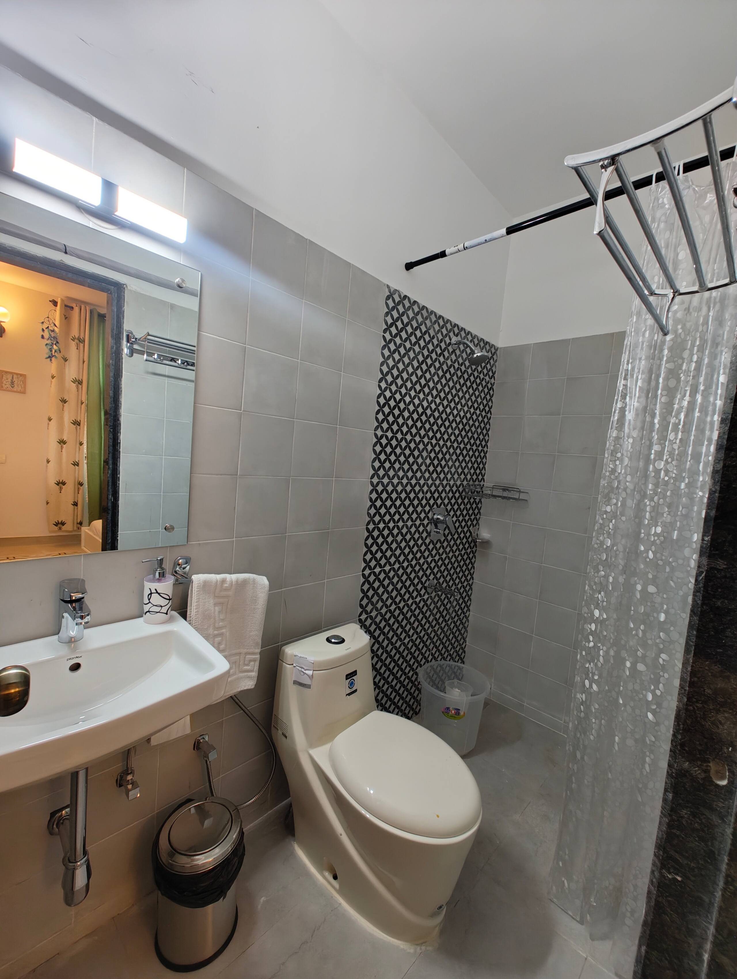 Verde 3BHK with Pool in Varca 32