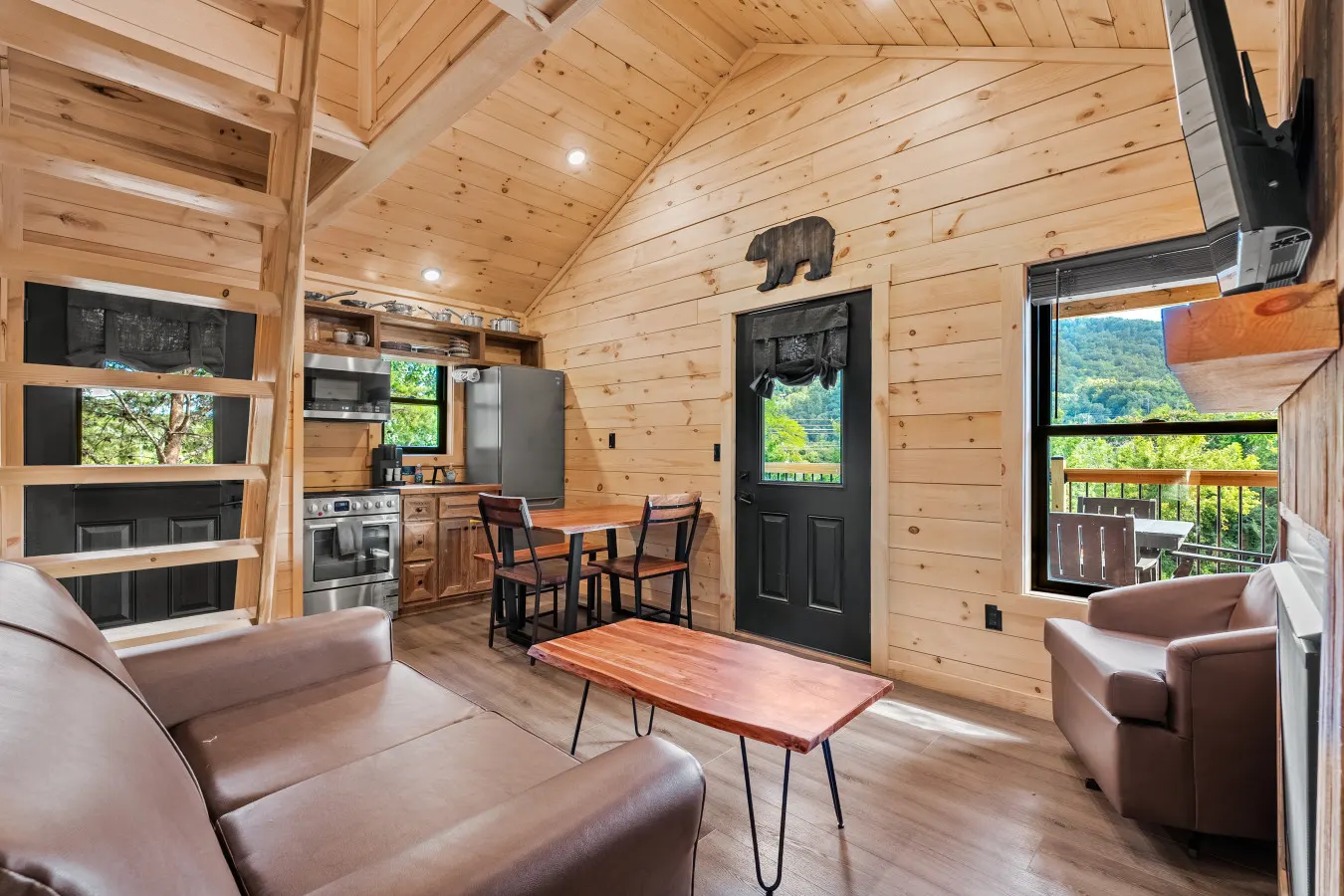 Sugarlands, Treelodge #2 2