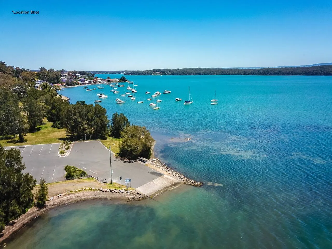 The Cove Walk to Lake, Cafes & Shops 8