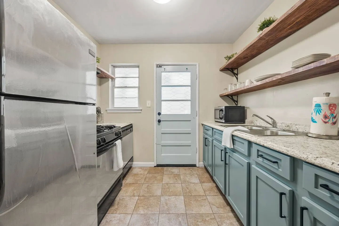 Pet-Friendly 2BR Duplex Near Buckhead ATL 12