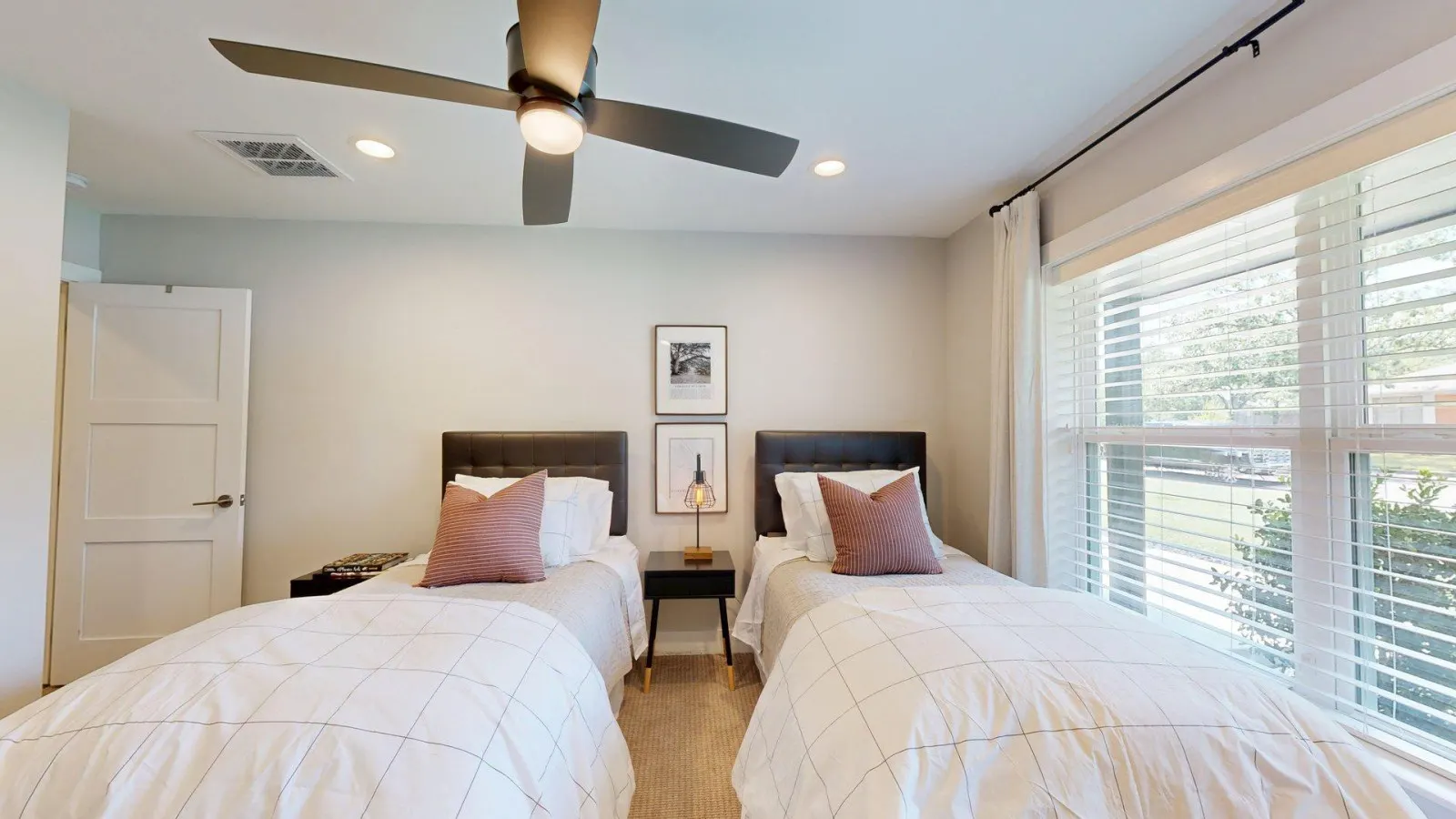 12th Man on Dexter: Walk to Kyle Field, Modern 4-BR 8