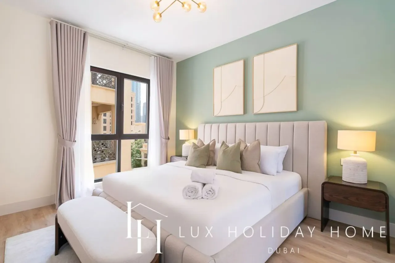 LUX The Burj Khalifa View Downtown Suite 14