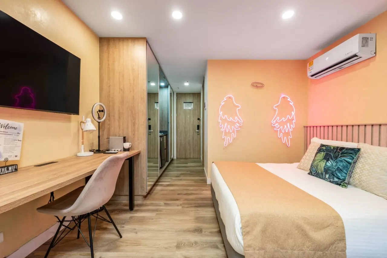 Charming Studio2 STUNNING MOUNTAIN VIEW 8