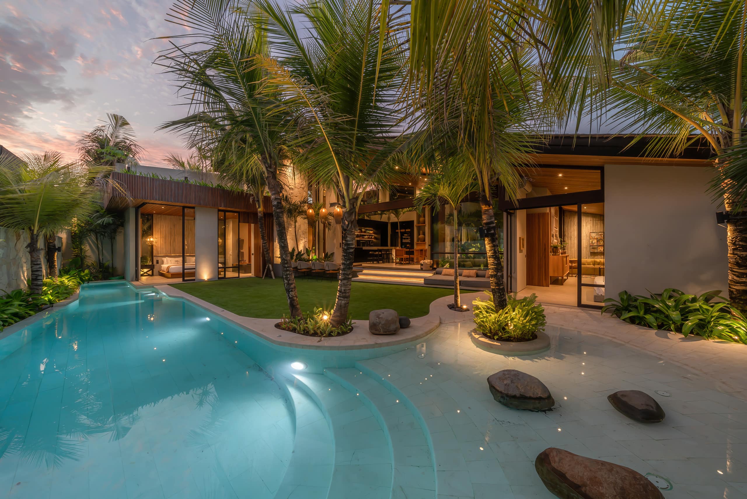 Cala Blanca - Luxury Tropical Escape in Pererenan