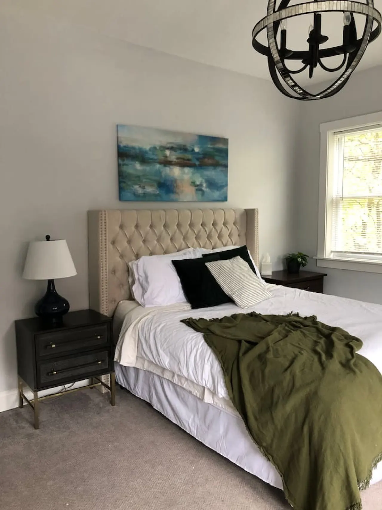 Renovated 2B w/Balcony by OTR, UC, Findlay Market 14