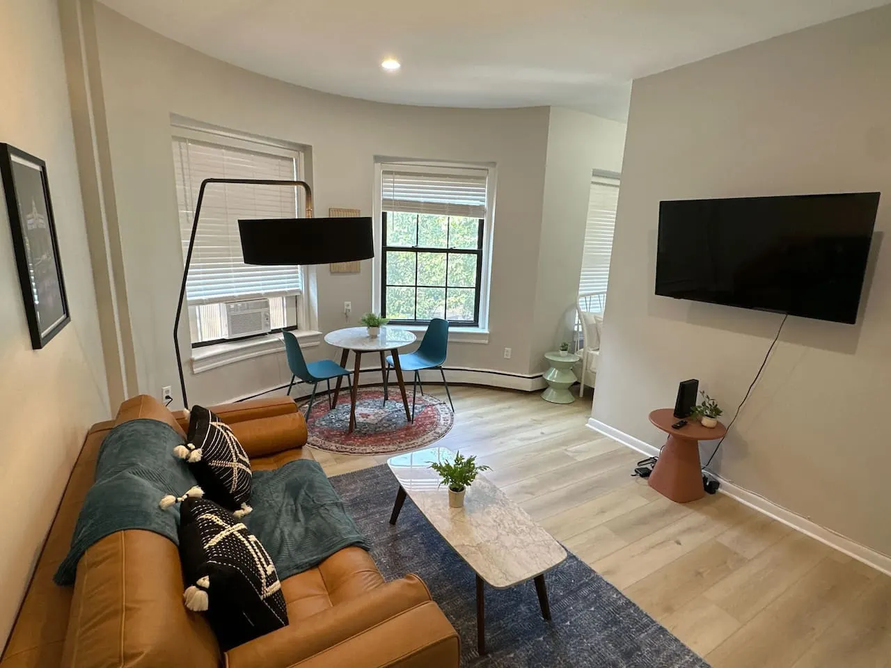 Spacious Studio! | Back Bay — photo 2