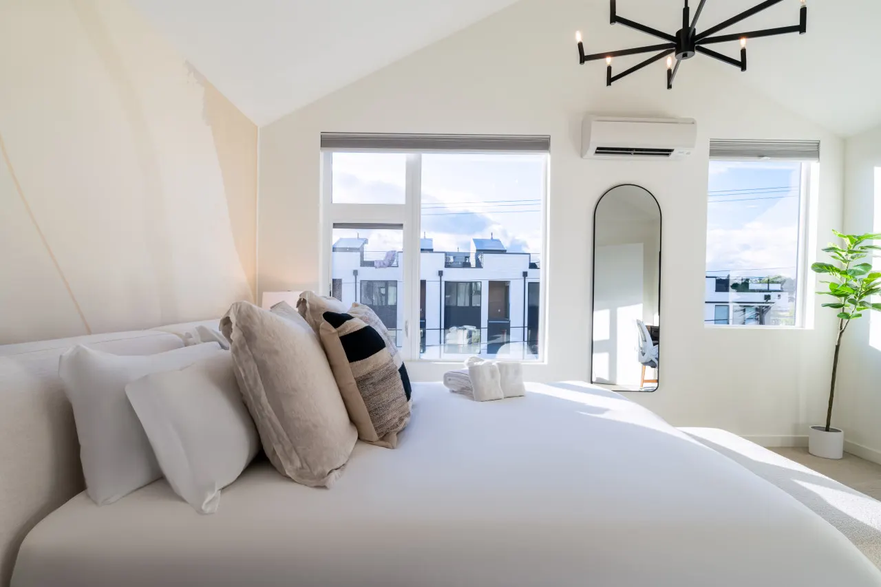 Brand New 3BR Retreat Sauna Private Rooftop 17
