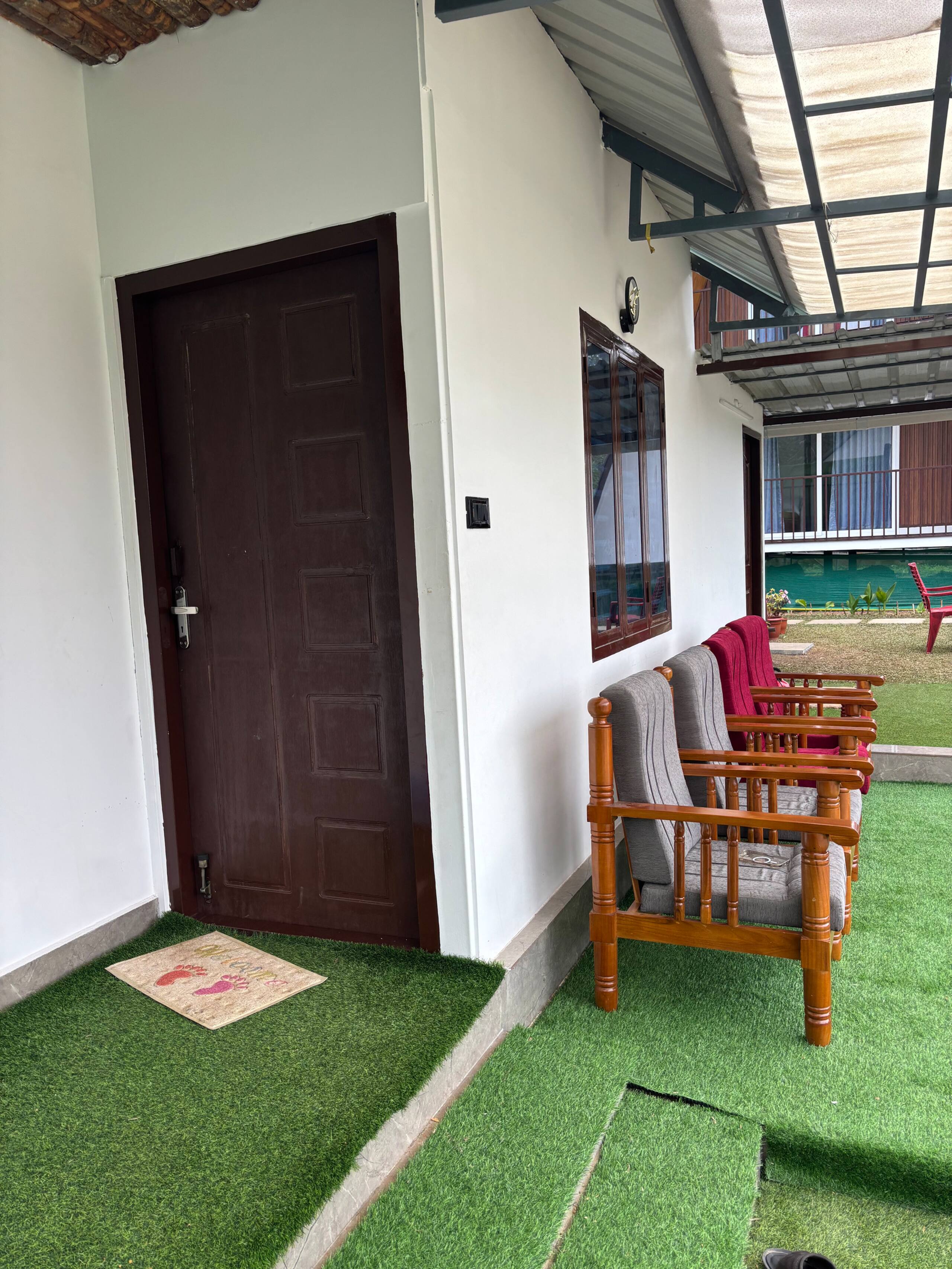 Welcome to our Bethel Resorts 2A-frame, Hut Resort 23