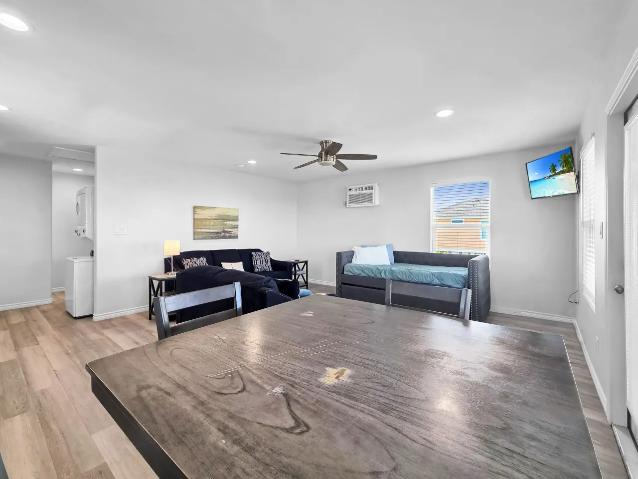 Fish Fantasy, Sunrise Gulf & Sunset Bay/ICW Views, Quiet Dead End Street, Pet Friendly, Fully Fenced Side Yard, Walk to 18