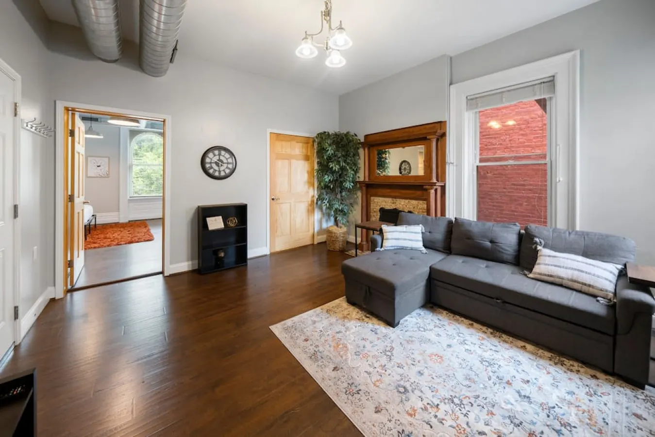 Steps to TQL Stadium | Findlay Mkt| OTR | Downtown