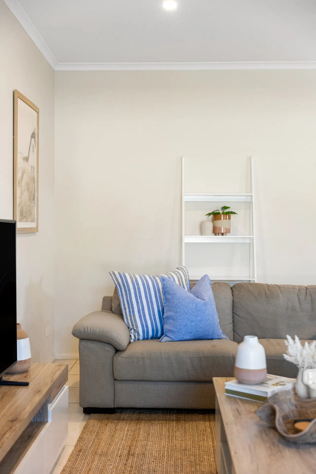 Gone Coastal—Family Beachside Breeze 20