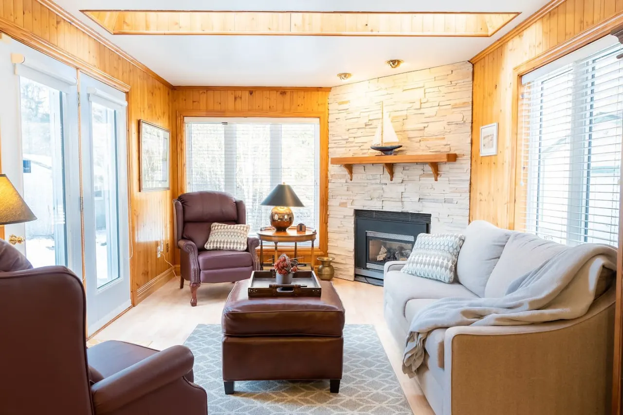 Get-A-Way Beach Chalet 14