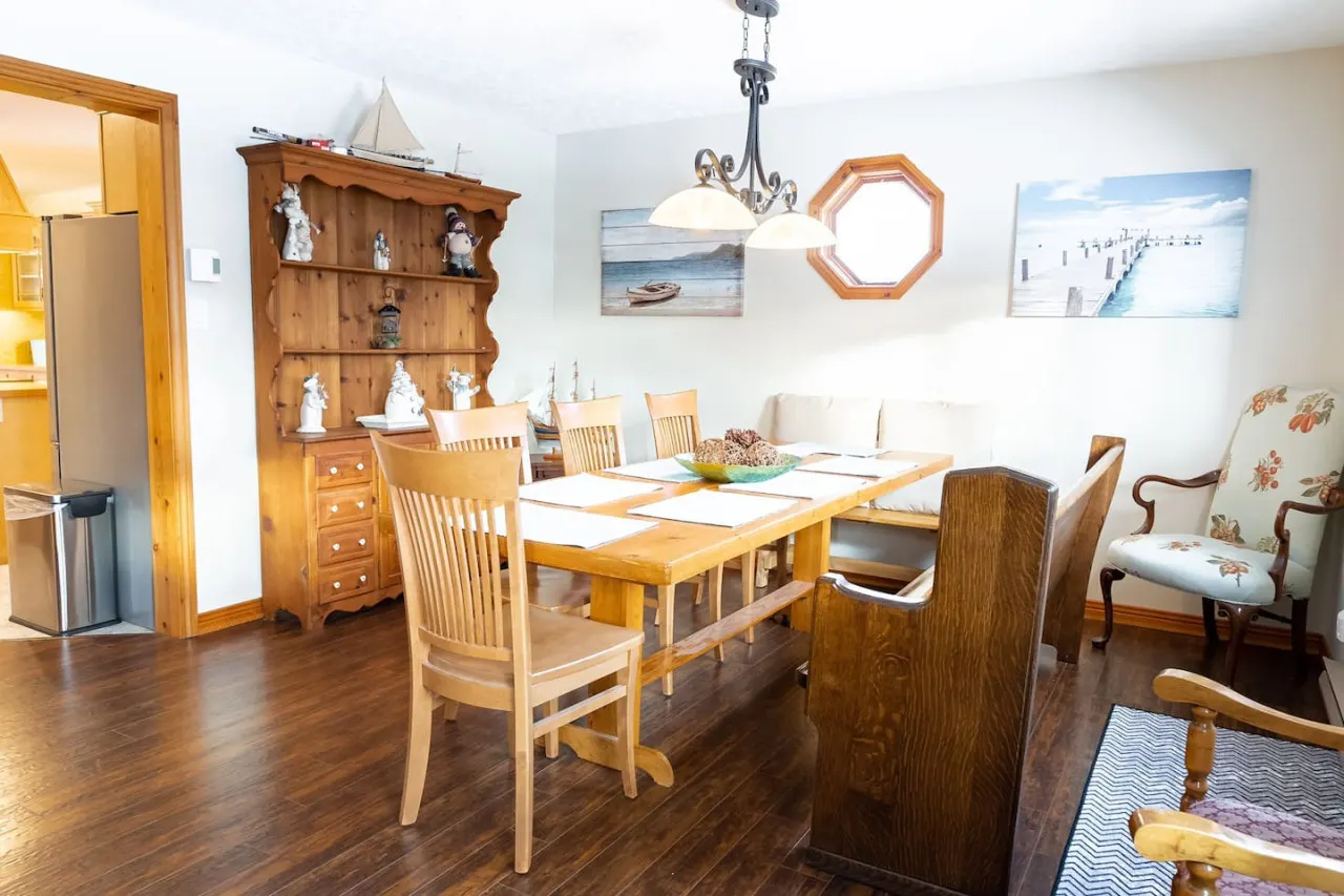 Get-A-Way Beach Chalet 7