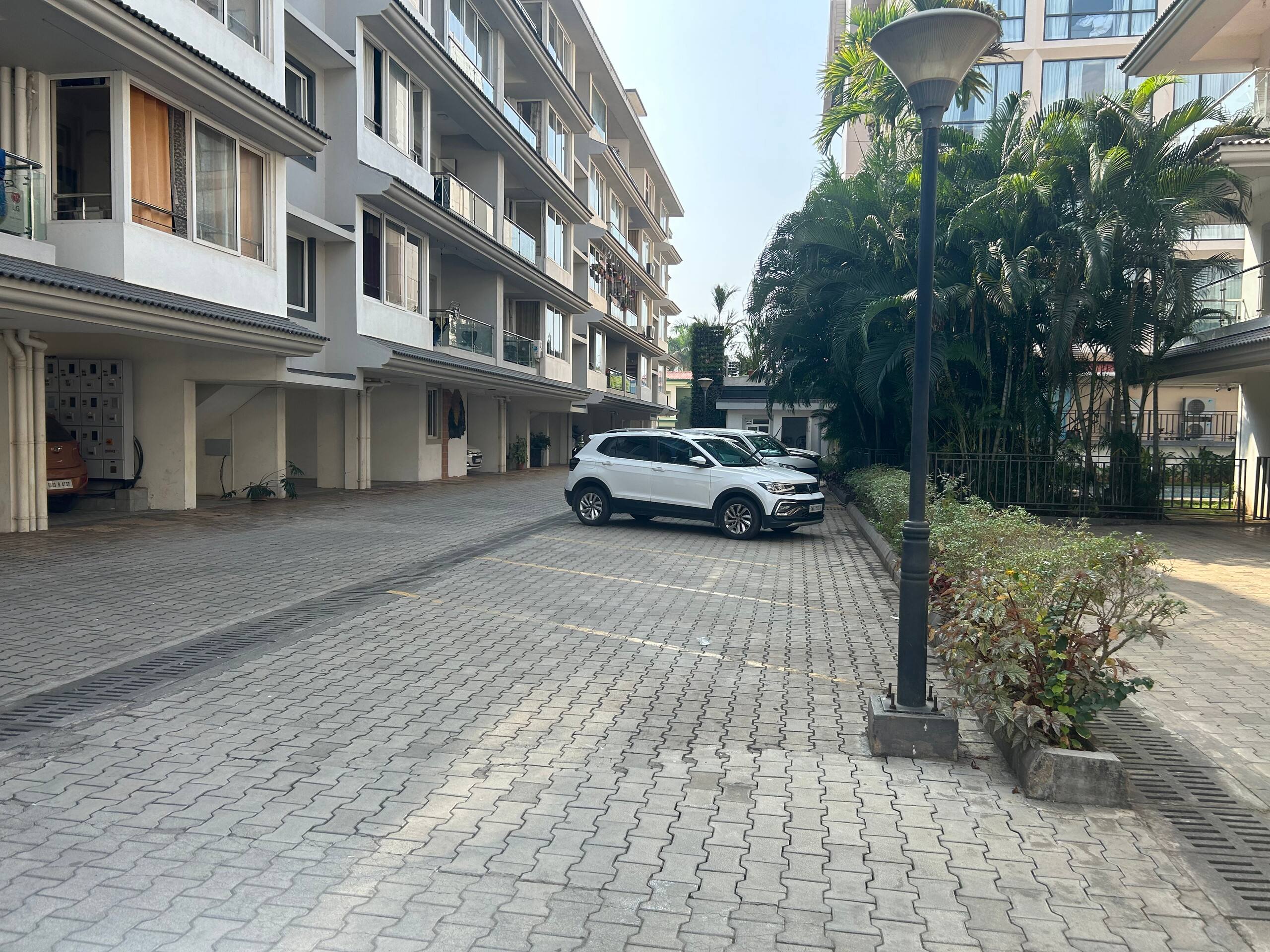 Models Sea Esta - 1 BHK & Pool facility. 13
