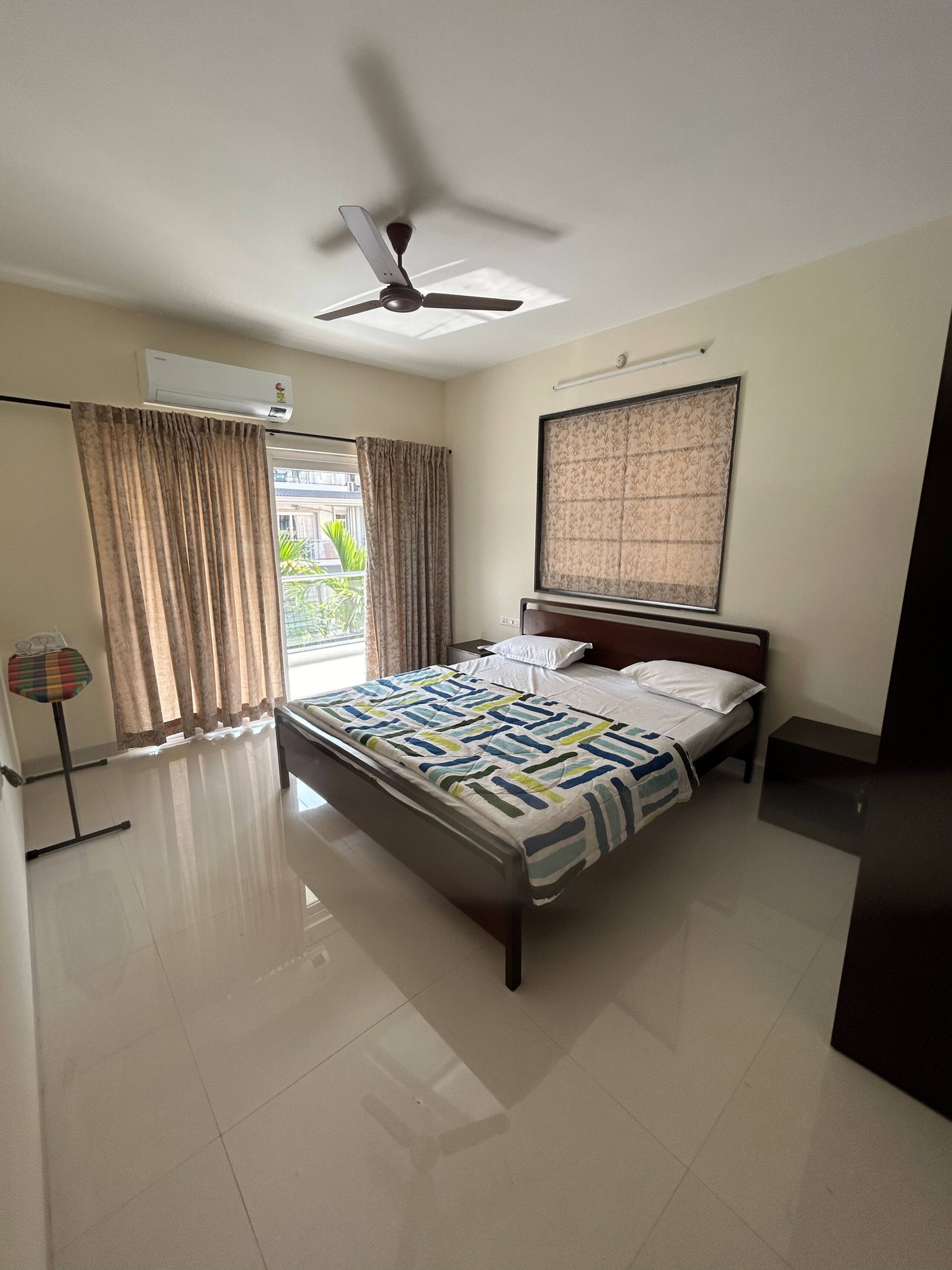 Models Sea Esta - 1 BHK & Pool facility. 6