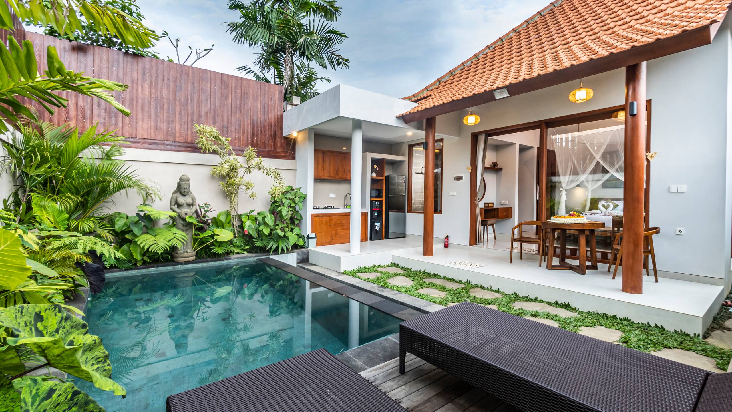 Haru Private Pool Villa and Kitchen