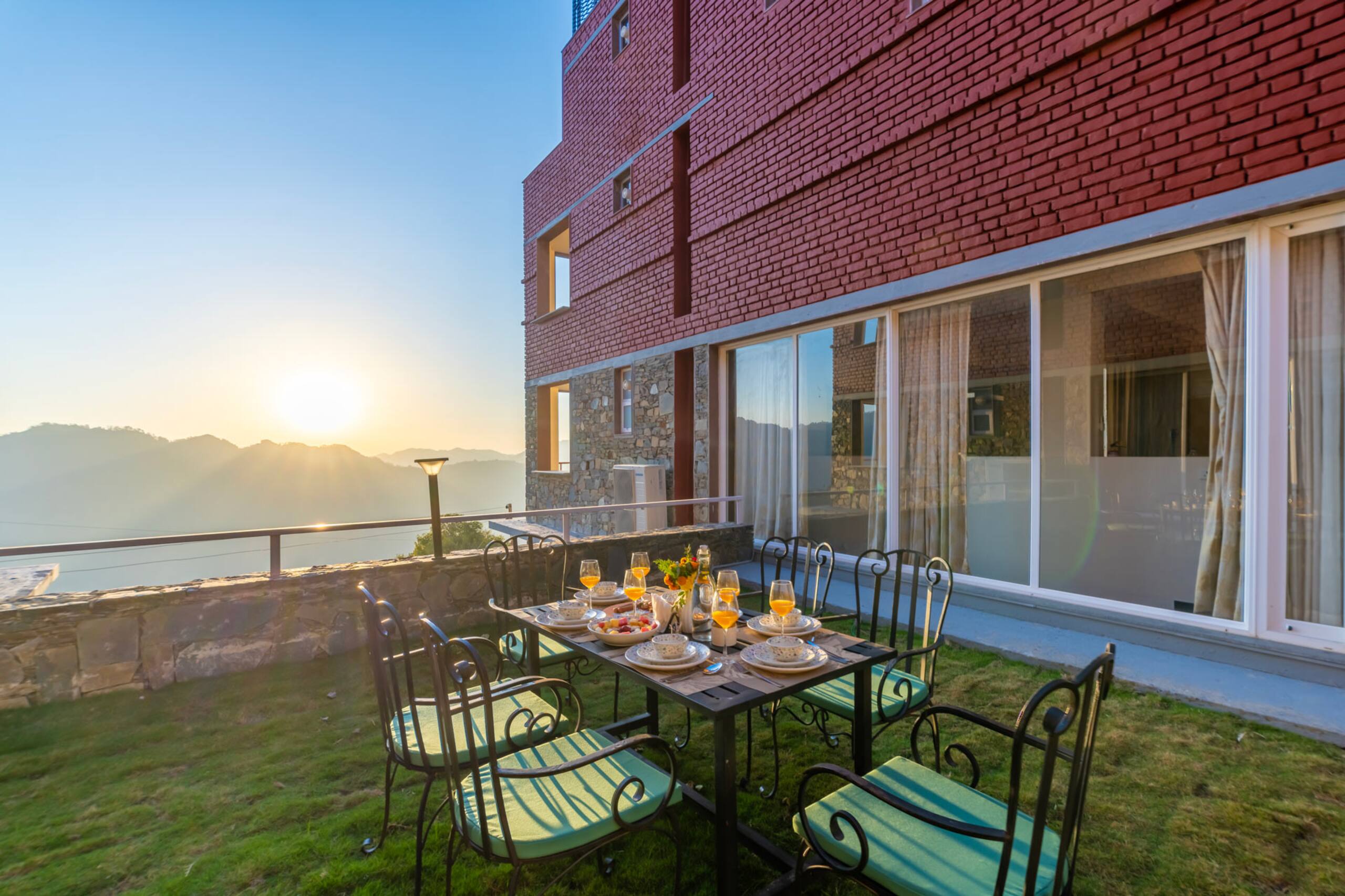 2BR |Hill Escape|StayVista| Vivaan Elm @Himachal 16